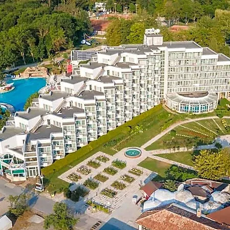 Hotel Laguna 4*